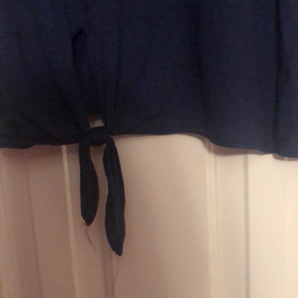 Blouse - Picture 2 of 4